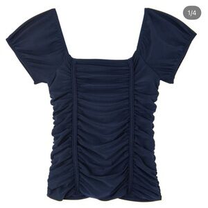 Elegant black Ruched Top